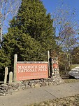 Entree van Mammoth Park
