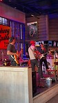 Op Broadway, Nashville, wordt overal live gespeeld
