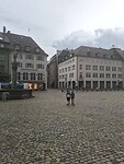 Samen spelen op Munsterplatz en dan afscheid nemen...