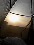 's nachts naar de sterren kijken en 's ochtends de zon op zien komen