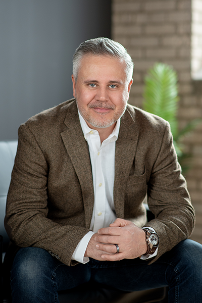 Eric VanDam, Chief Operating Officer at 1847