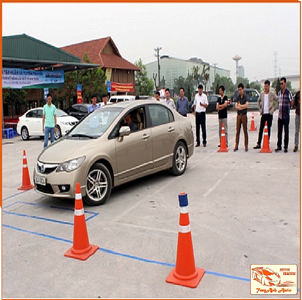 Học bằng lái xe ô tô b2