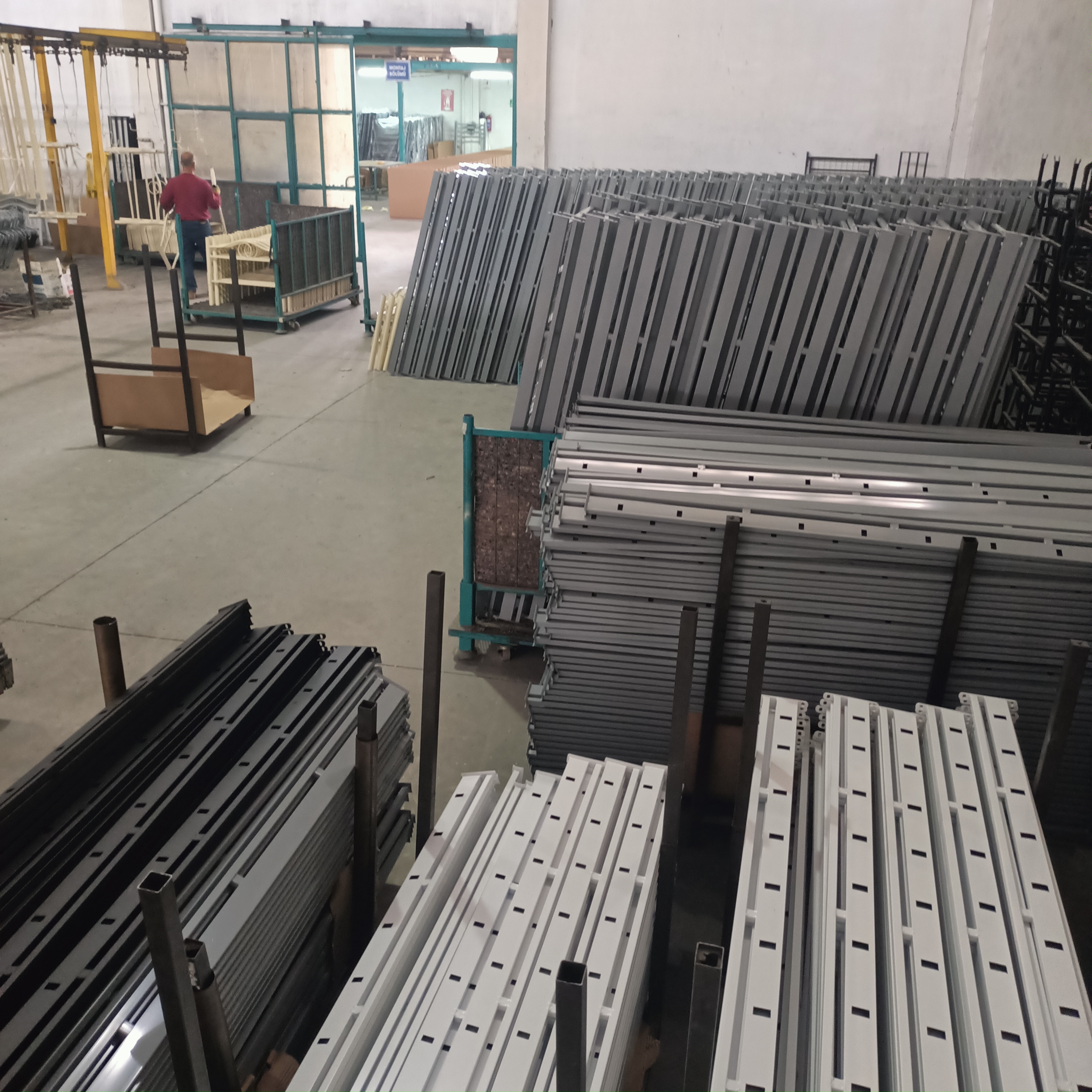 Bunk bed manufacturer