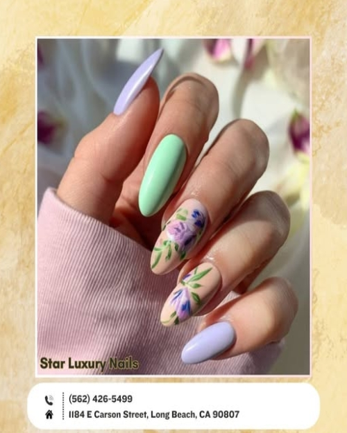 Star luxury nails