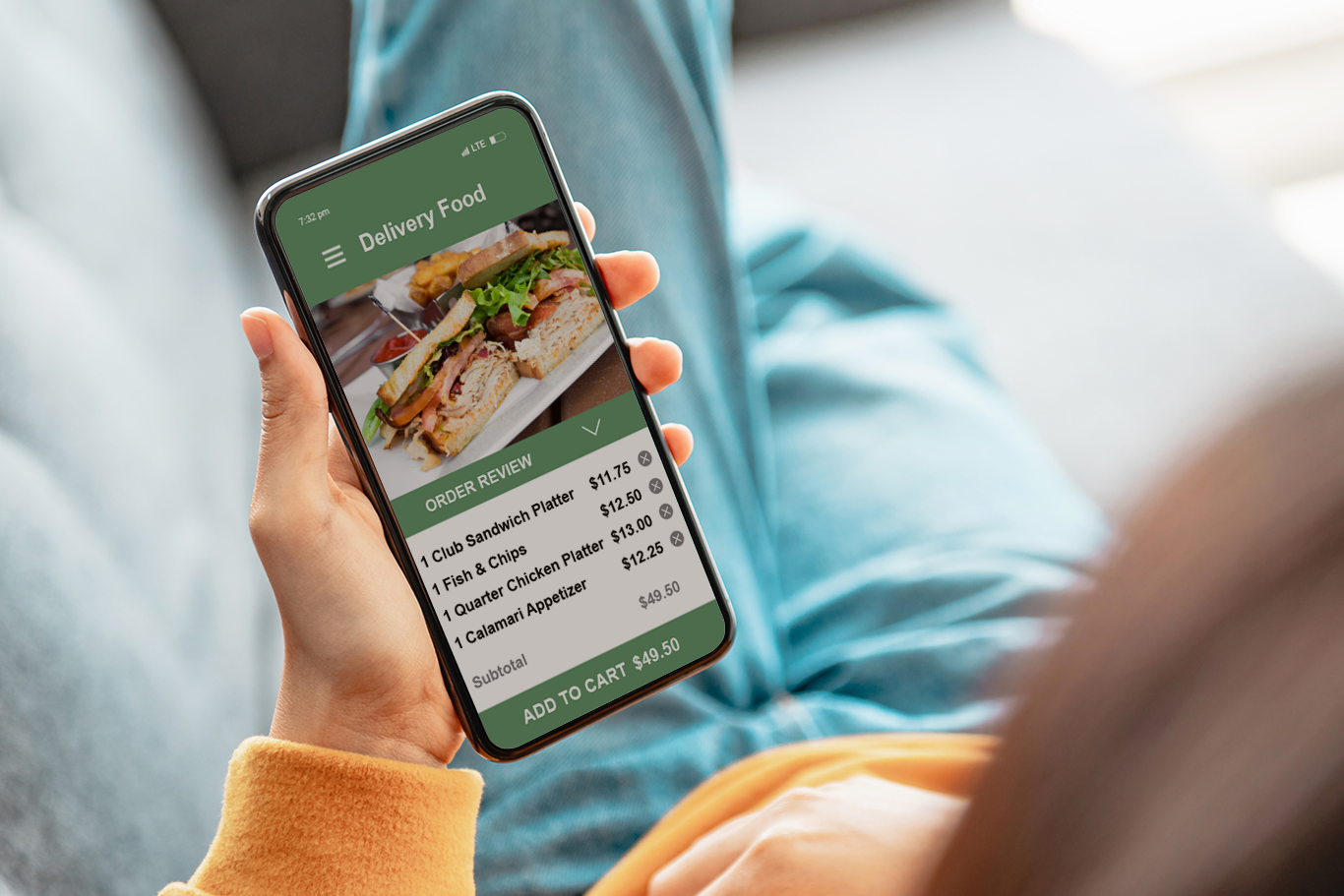 Table service POS customer using SkyTab online ordering from phone