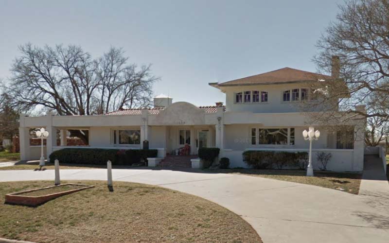 Haunted Sweetwater The Ghostly Intruder of Mulberry Manor