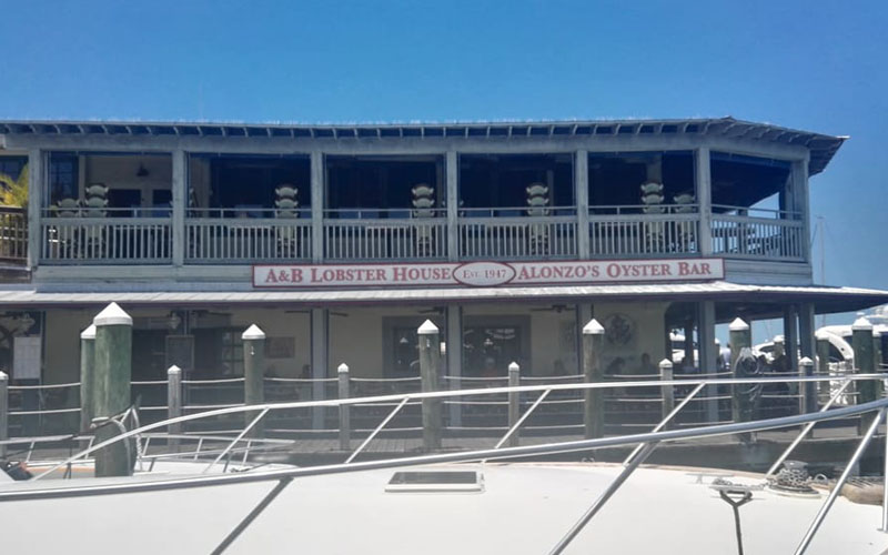 9 Best [And Possibly Haunted] Oceanfront Restaurants In Florida