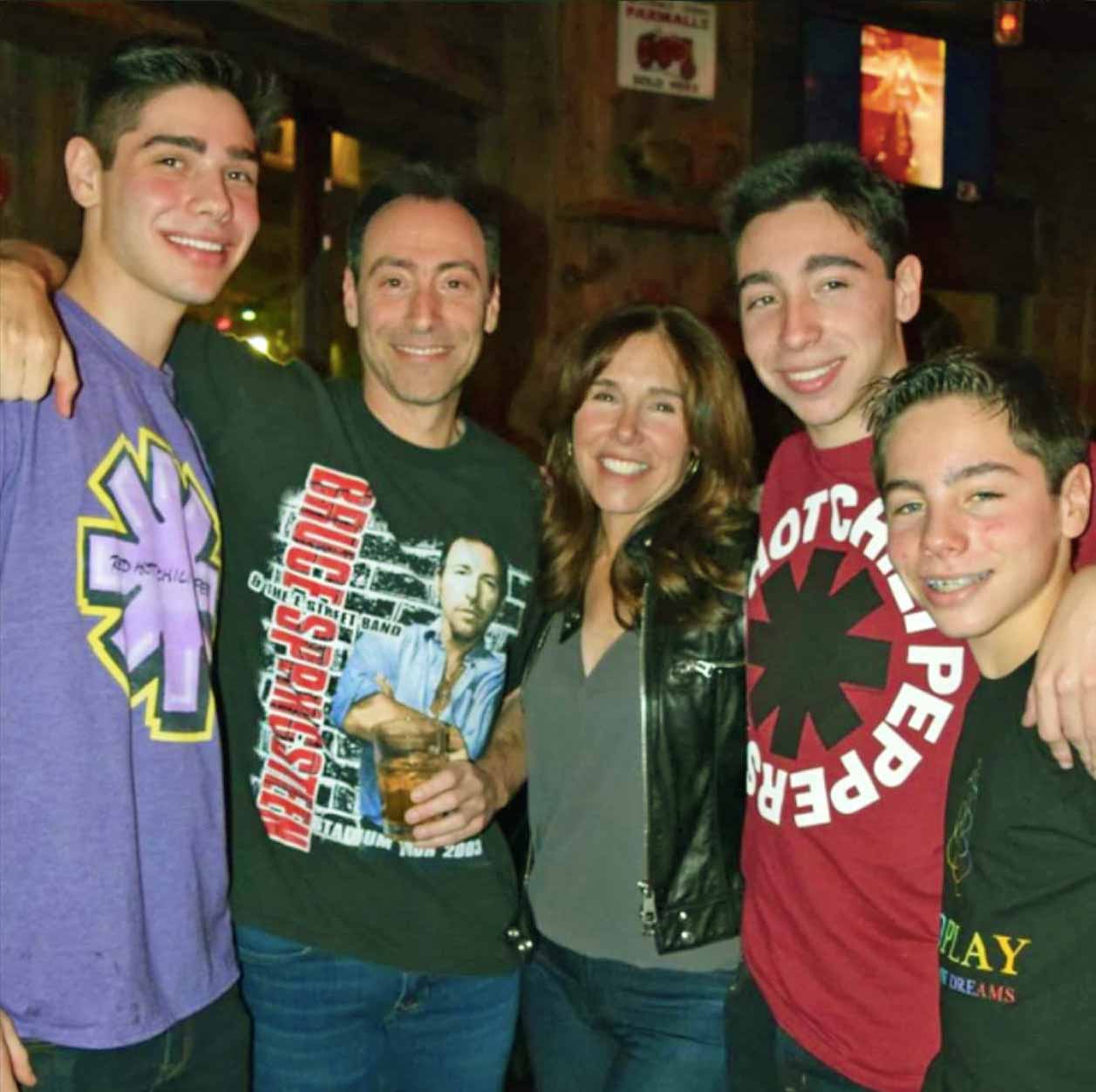 The Steinberg Family - Backroads