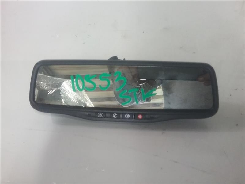 Used 2010 General Motors TERRAIN automatic dimming mirror (opt DD8) - Stock #010553