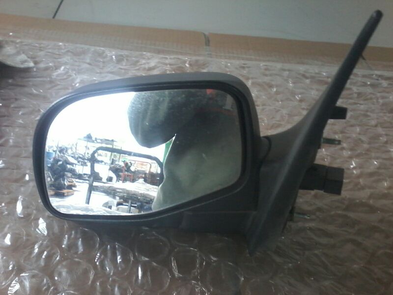 Used 2005 Ford EXPLORER L. - Stock #A00436