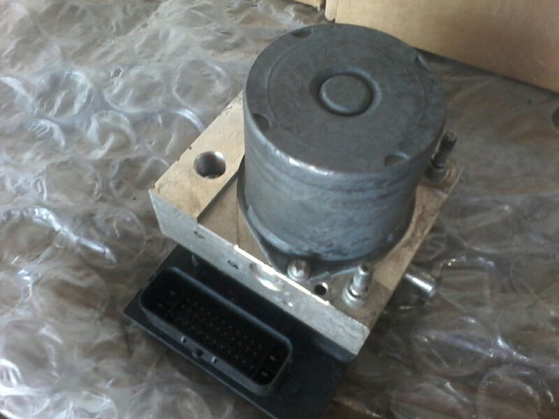 Used 2005 Ford FREESTYLE w/o traction control - Stock #A00545