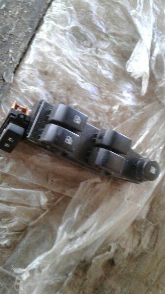 Used 2013 General Motors SPARK window - Stock #A00654
