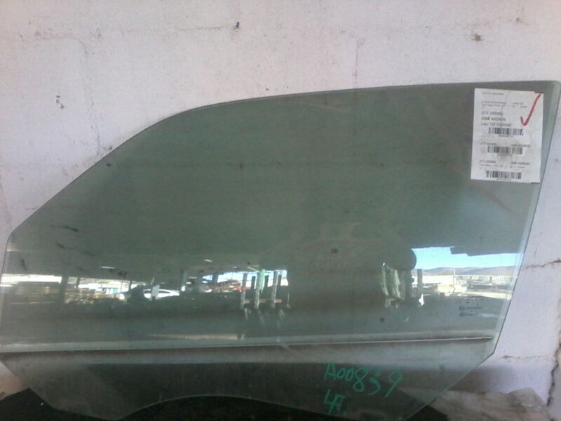 2008 Chrysler 300 Door Glass, Front