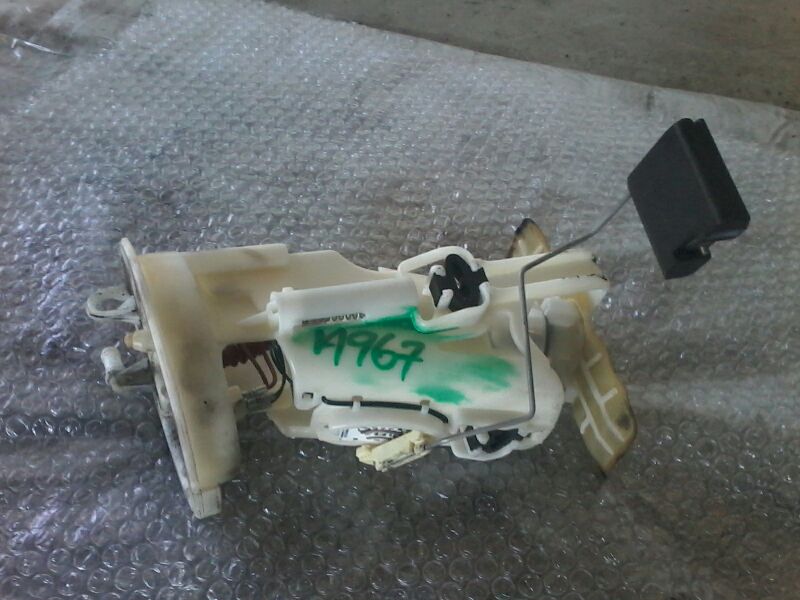2003 BMW BMW 330i Fuel Pump