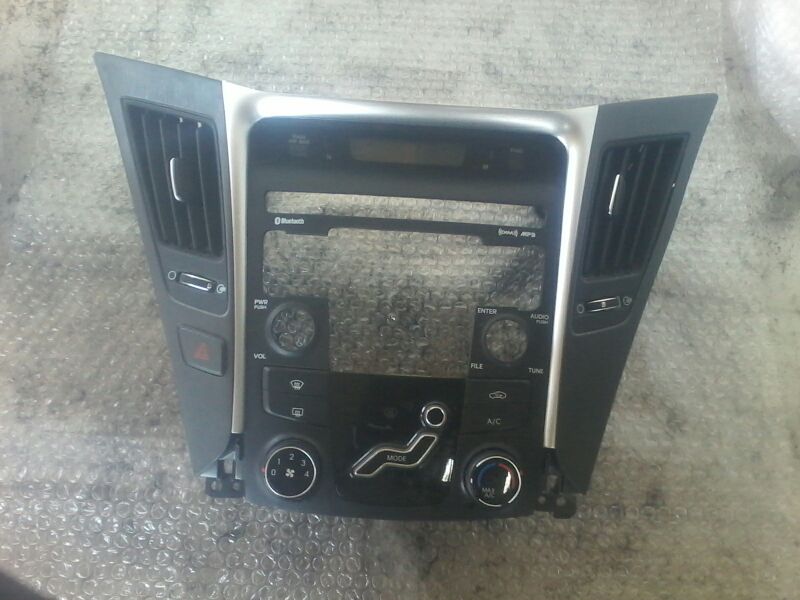Used 2011 Hyundai SONATA (AM-FM-stereo-CD-MP3-satellite) - Stock #A01406