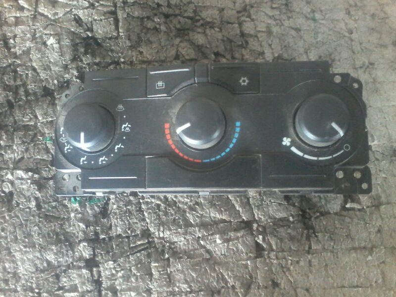 Used 2007 Chrysler OMNI w/o automatic temp - Stock #A01543