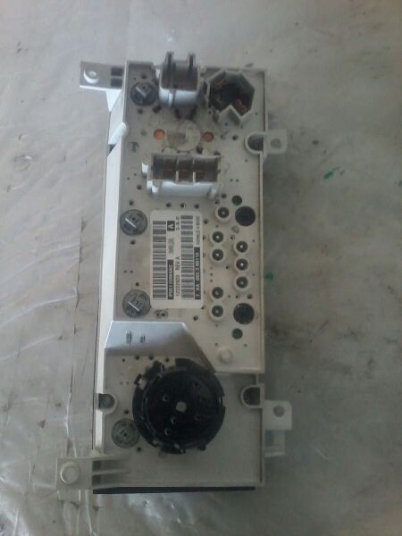 Used 2004 Jeep GRAND CHEROKEE manual temperature control - Stock #A01607