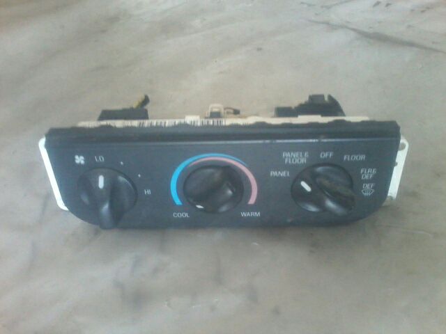 Used 2003 Ford FORD F150 PICKUP manual temperature control - Stock #A01683