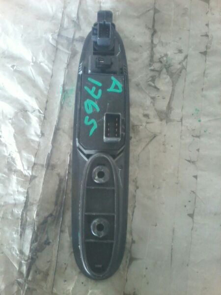 Used 2008 General Motors PURSUIT Front Door Switch - Stock #A01765