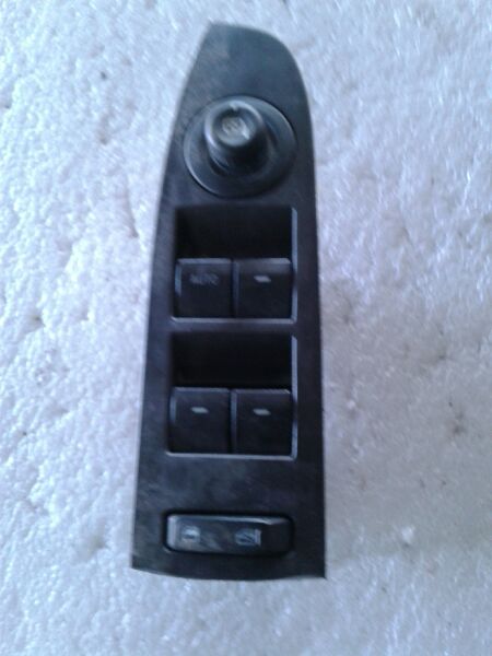 Used 2011 Ford FUSION window - Stock #018549