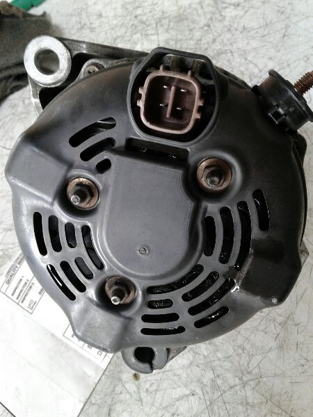 Used 2003 Toyota TUNDRA 80 amp - Stock #A02213