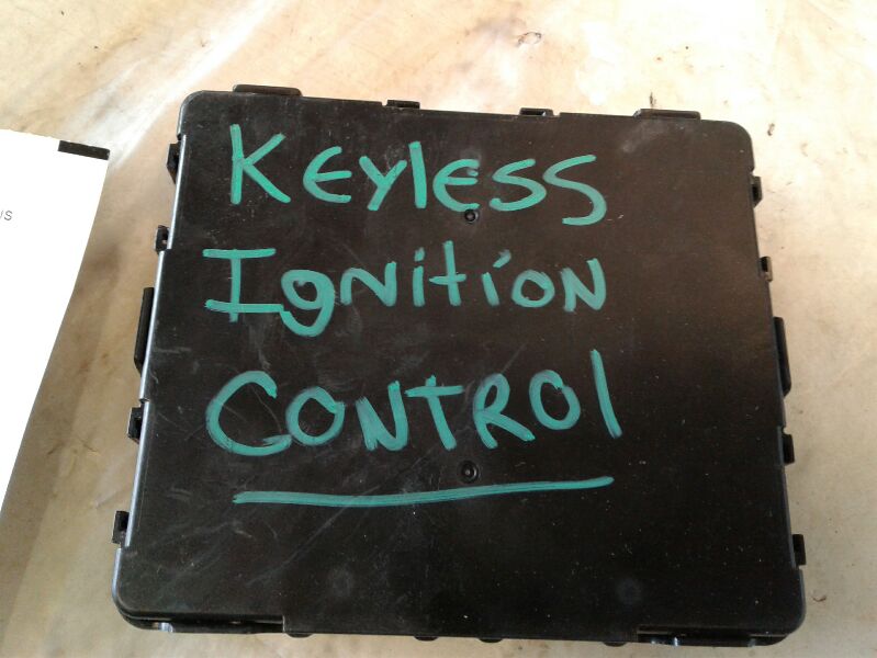 Used 2016 Hyundai GENESIS (keyless ignition control, LH center dash) - Stock #D05423