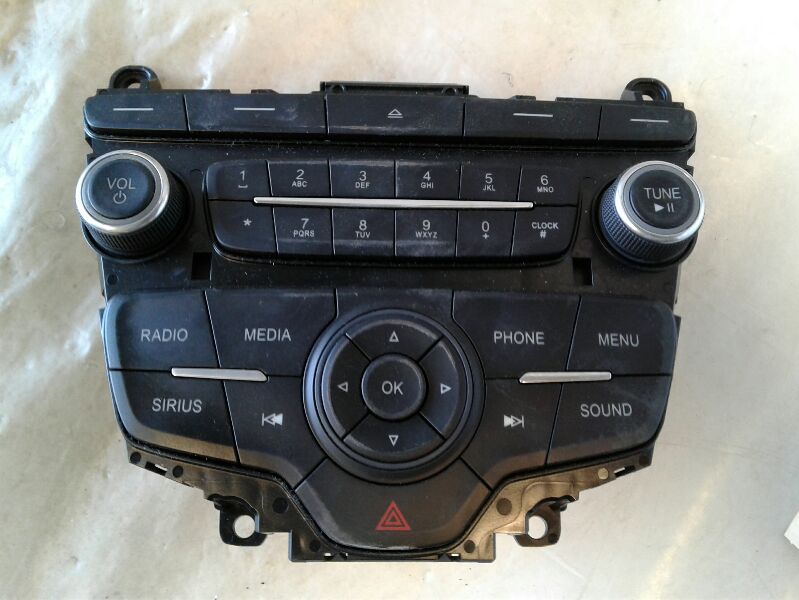 Used 2017 Ford ESCAPE satellite - Stock #018941