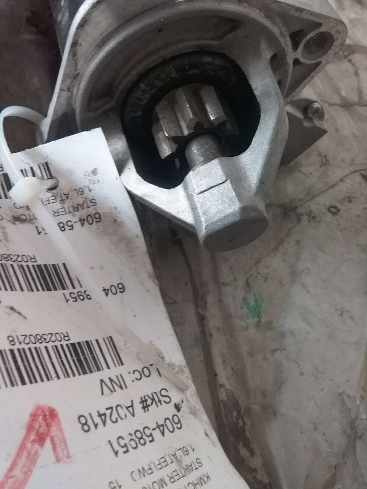 Part image 3