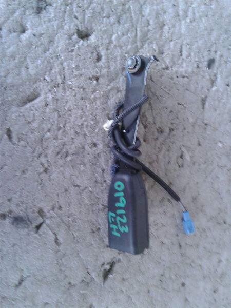 Used 2019 Honda INSIGHT buckle - Stock #019123