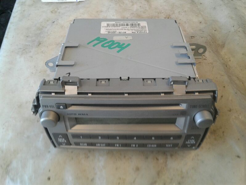 Used 2011 Toyota MATRIX ID D1818 on radio face - Stock #019004