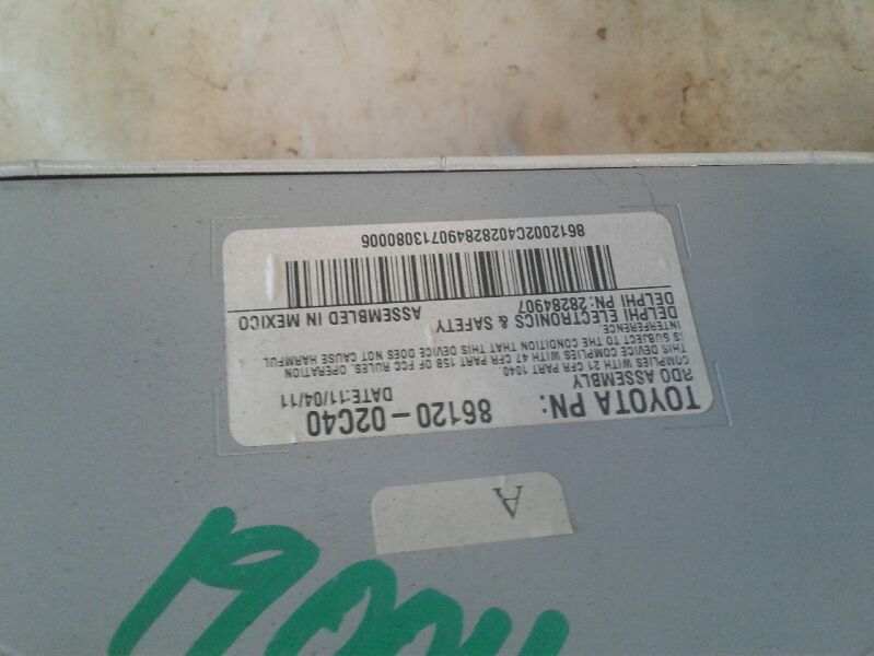Used 2011 Toyota MATRIX ID D1818 on radio face - Stock #019004