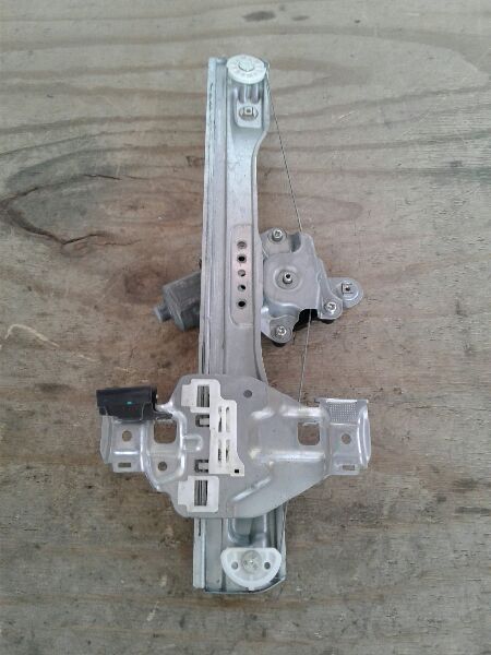 Part image 2