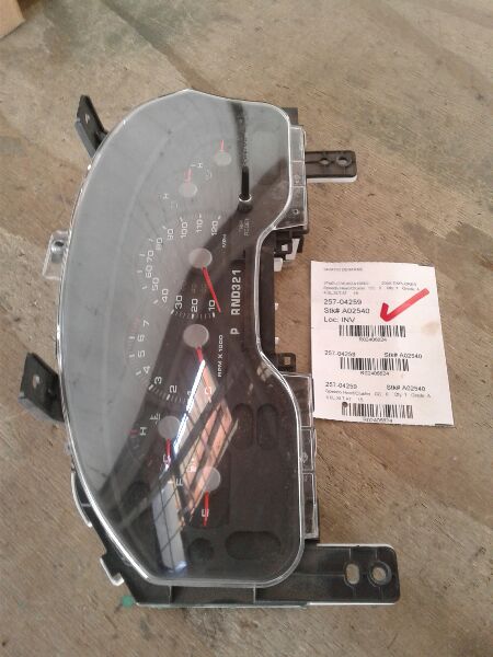 2005 Ford EXPLORER Speedo Head/Cluster