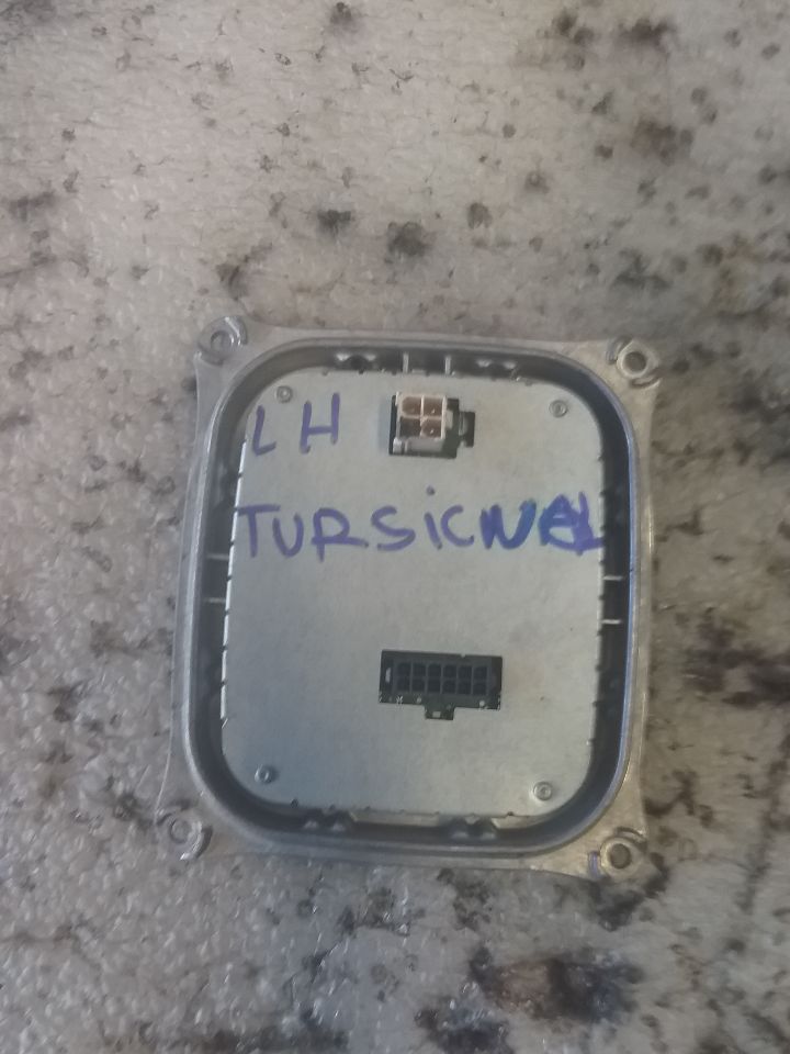 Used 2013 BMW BMW 328i turn light control - Stock #S00005
