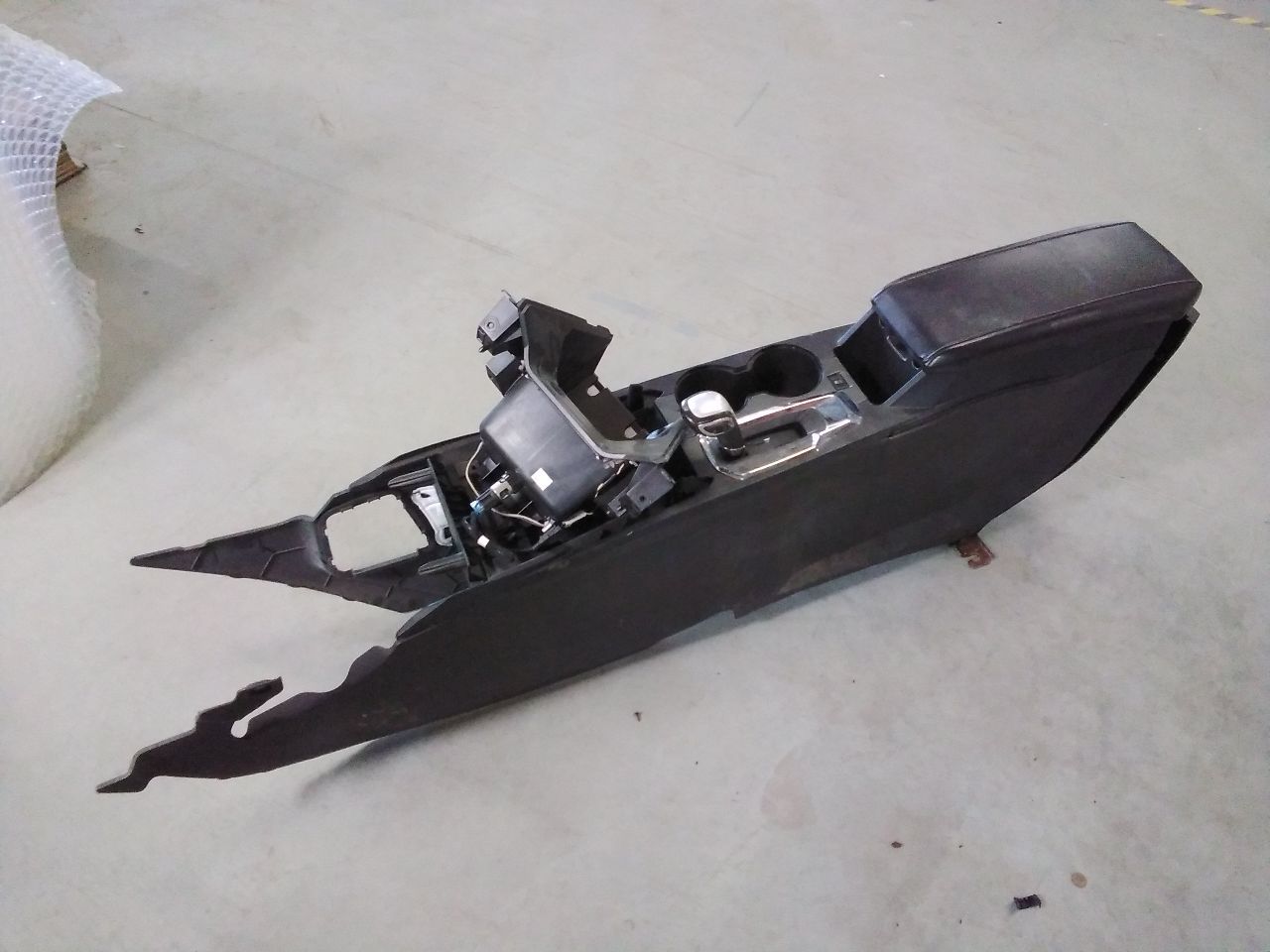 Part image 3