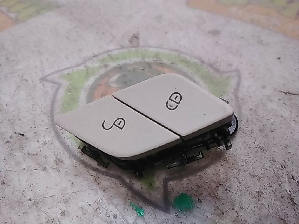 Used 2019 Mercedes-Benz MERCEDES GLC-CLASS lock - Stock #H00343