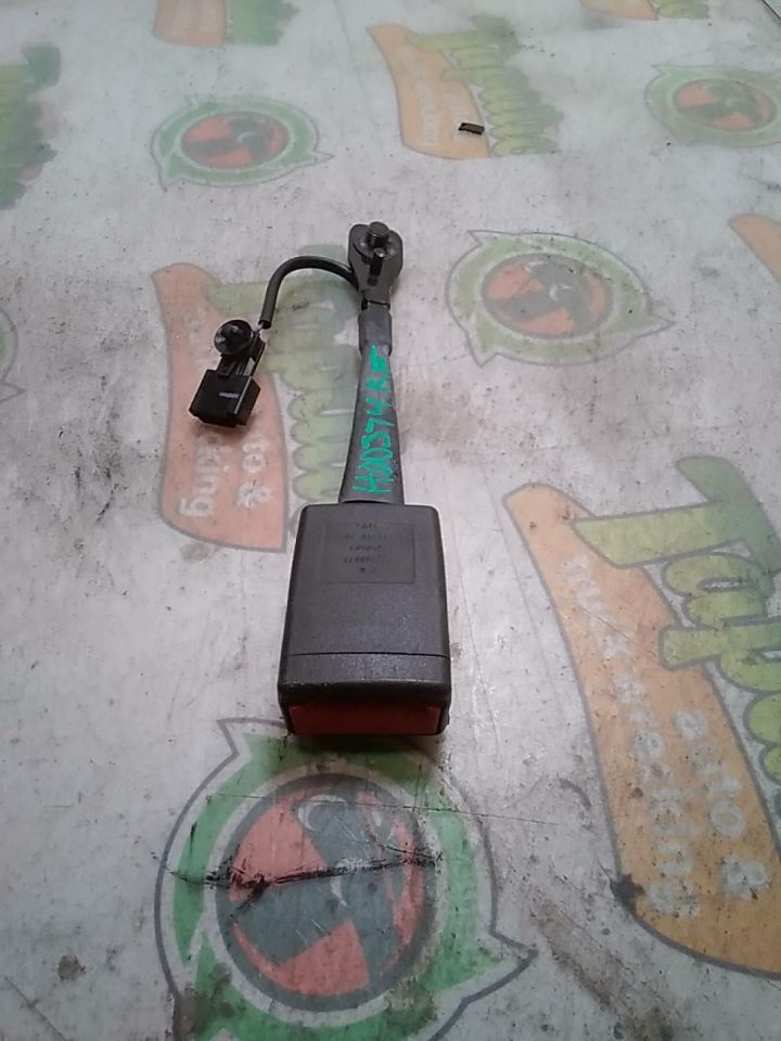 Used 2013 General Motors XTS buckle - Stock #H00374