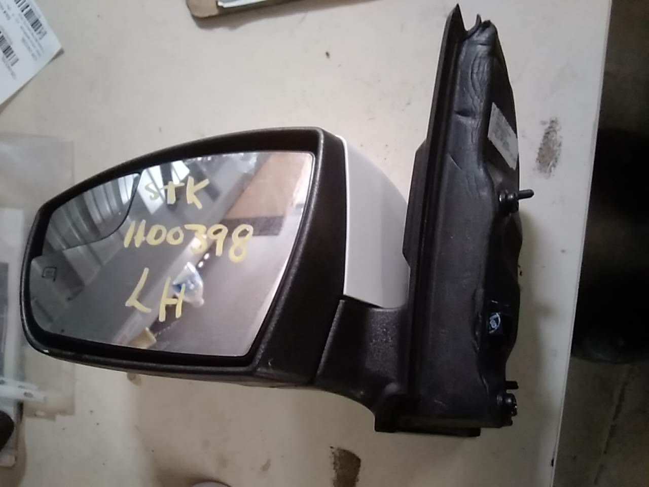Part image 1