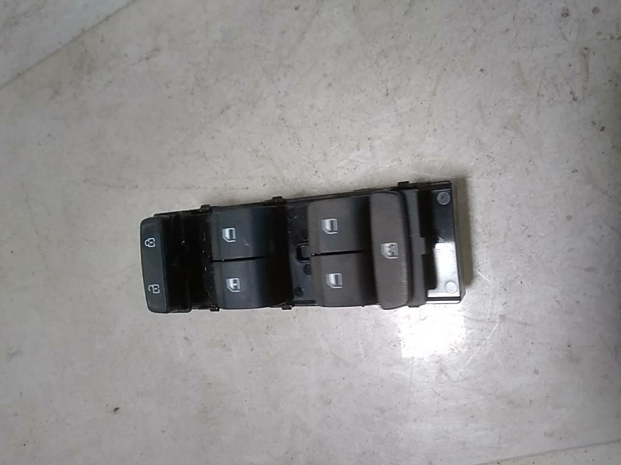 Used 2020 Hyundai VENUE automatic down - Stock #H01258