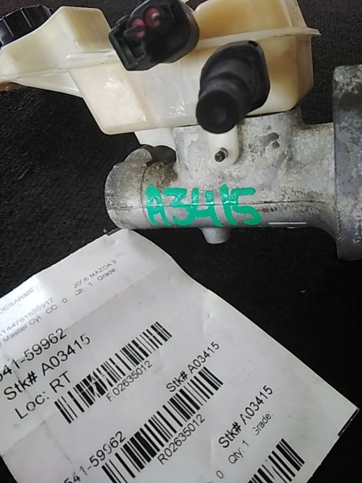 2006 Mazda MAZDA 3 Brake Master Cyl