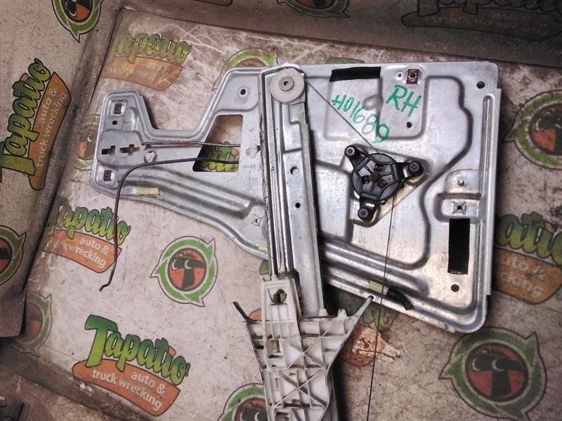 2007 General Motors TORRENT Door Window Reg, Fr