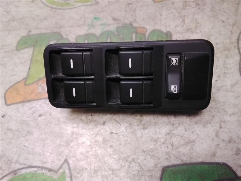 Used 2005 Rover LR3 lock and window (master control) - Stock #H01749