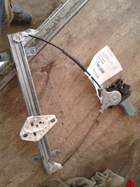 2006 Acura TL Door Window Reg, Fr