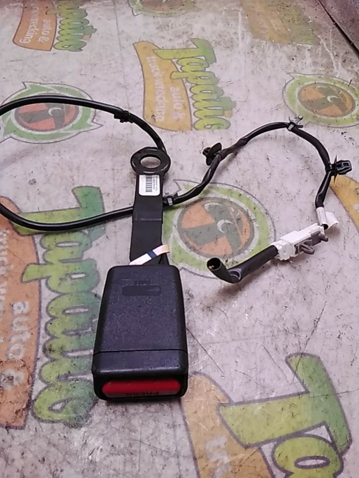 Used 2016 Nissan VERSA buckle - Stock #H01867