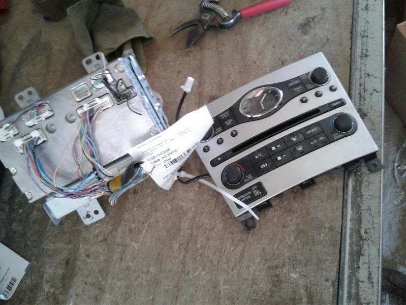 Used 2009 Infiniti INFINITI G37 satellite receiver (SiriusXM, RH quarter panel) - Stock #A03905