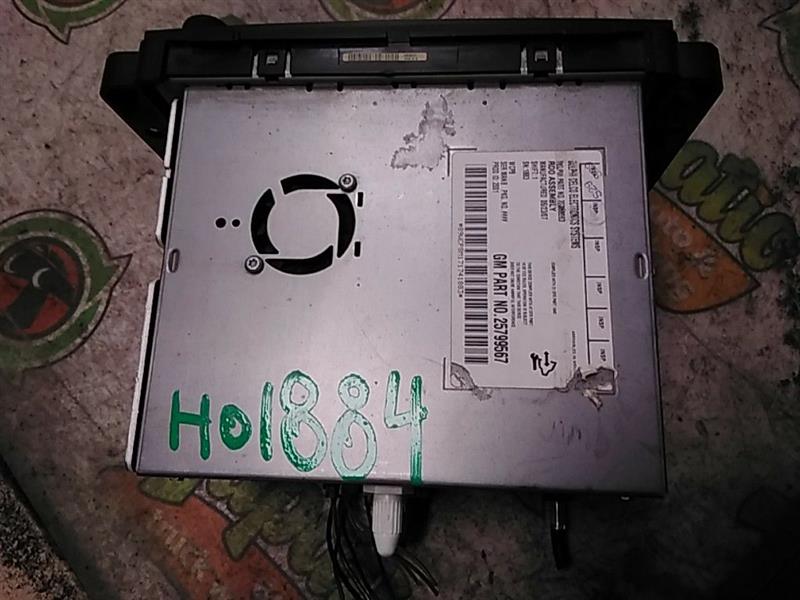 Used 2008 General Motors SILVERADO 2500 PICKUP AM-FM-stereo-CD (opt U1C) - Stock #H01884