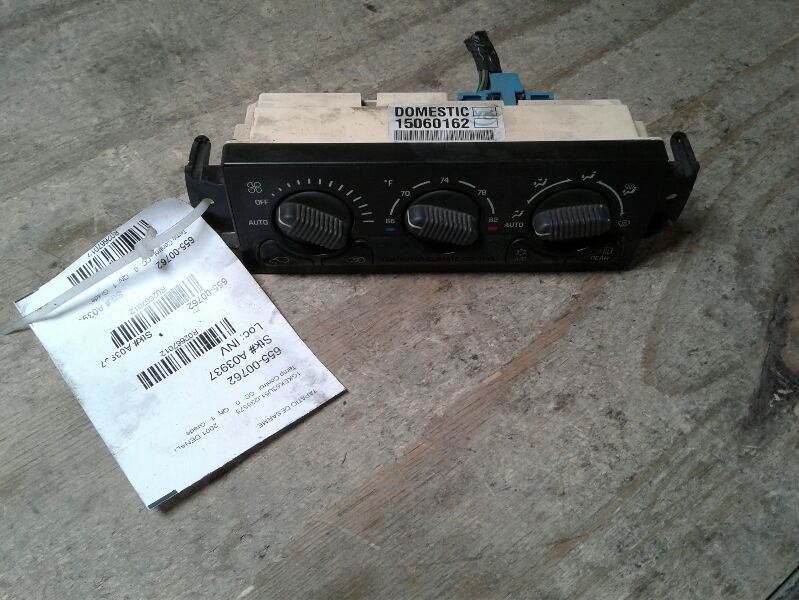 Used 2001 General Motors YUKON rear defrost - Stock #A03937