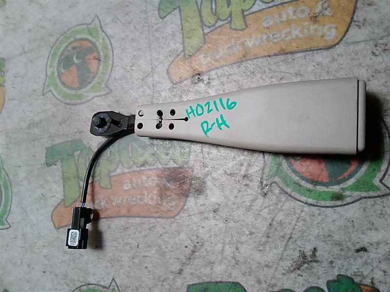 Used 2018 General Motors XTS buckle - Stock #H02116