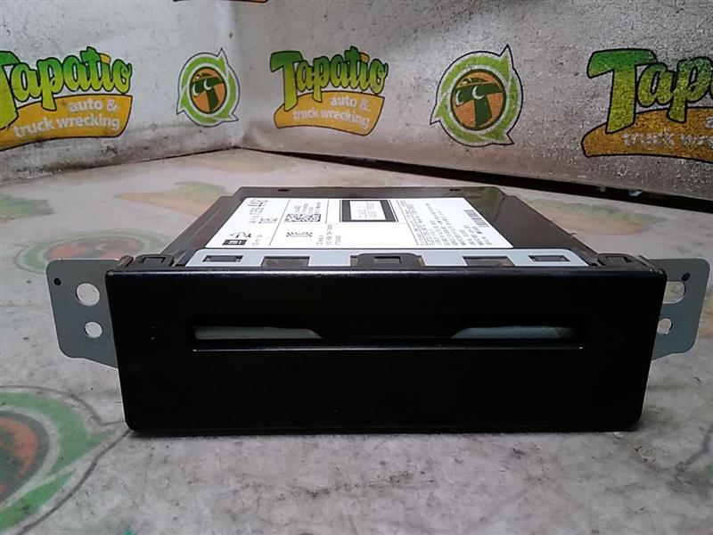 Used 2015 General Motors SILVERADO 1500 PICKUP audio disc player - Stock #H02096