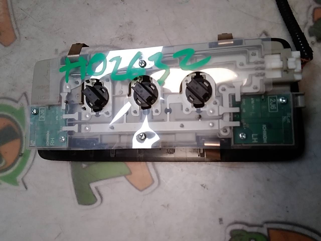 Part image 4